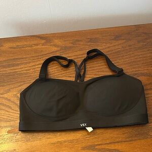VSX Black Strappy Padded Sports Bra size large new with tags